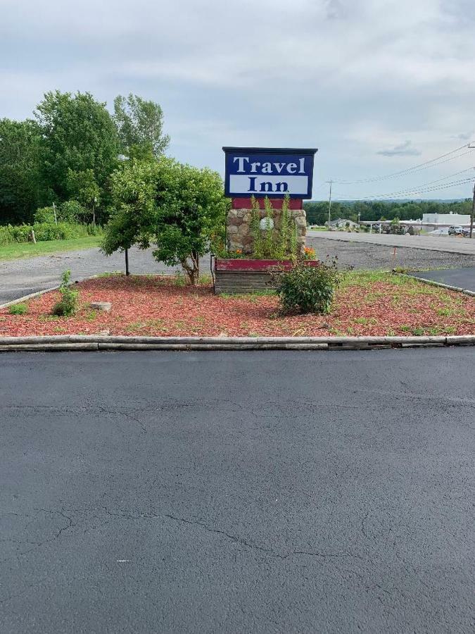 Travel Inn Westmoreland Екстер'єр фото